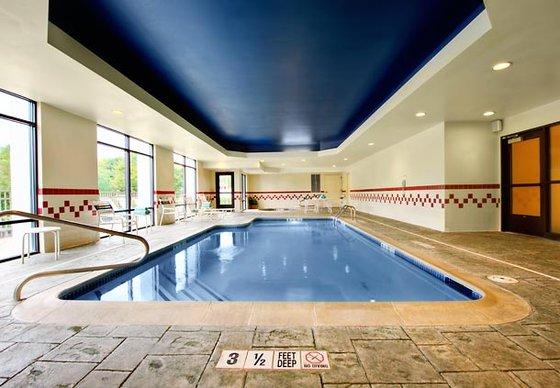 Springhill Suites Milford Bagian luar foto