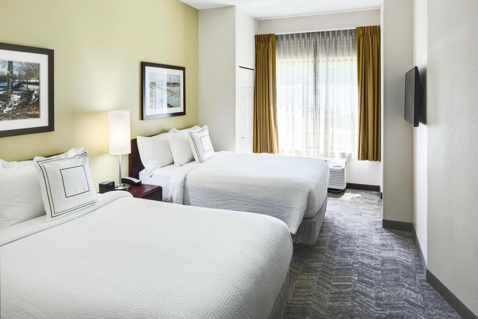 Springhill Suites Milford Bagian luar foto