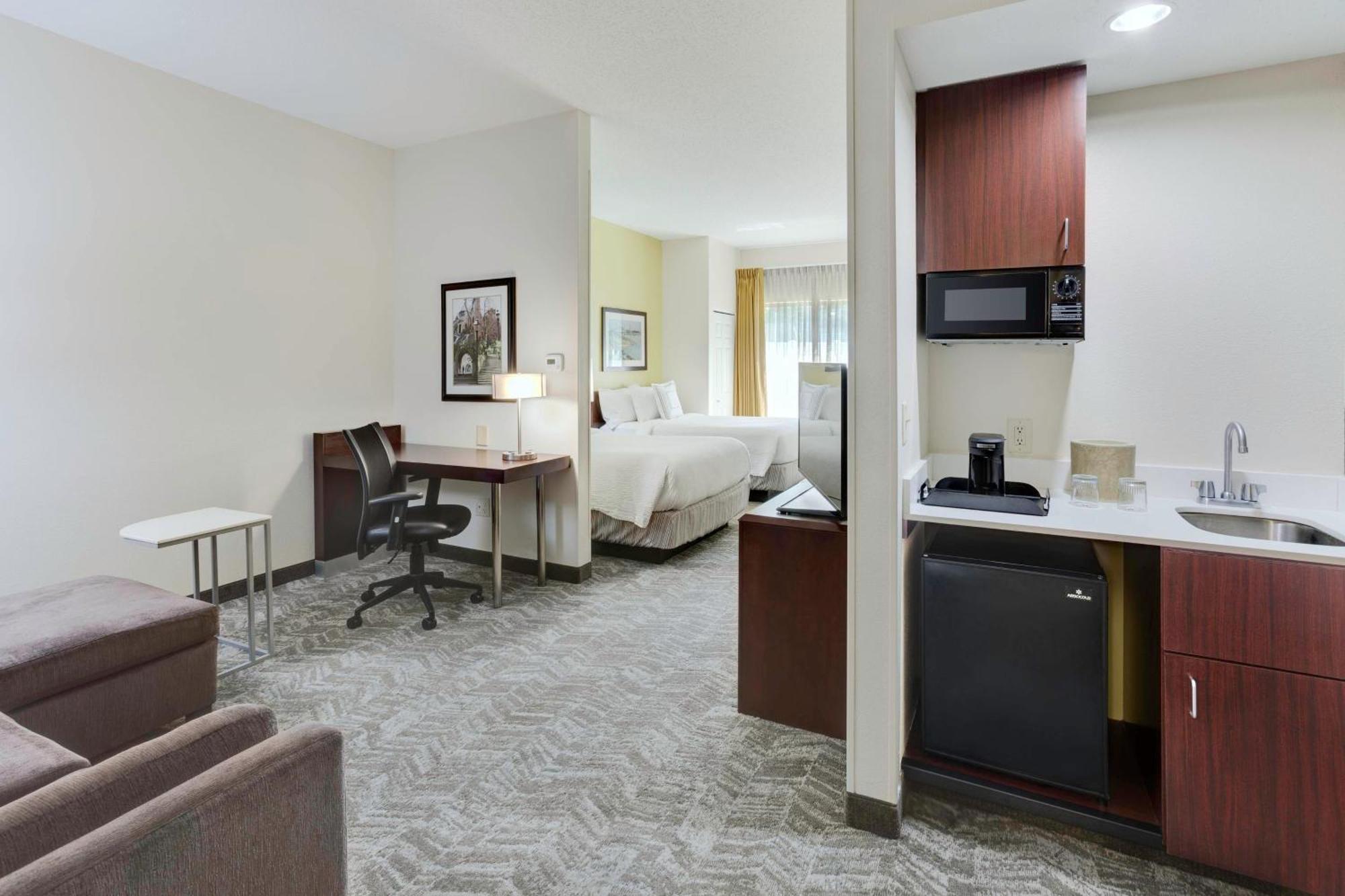 Springhill Suites Milford Bagian luar foto